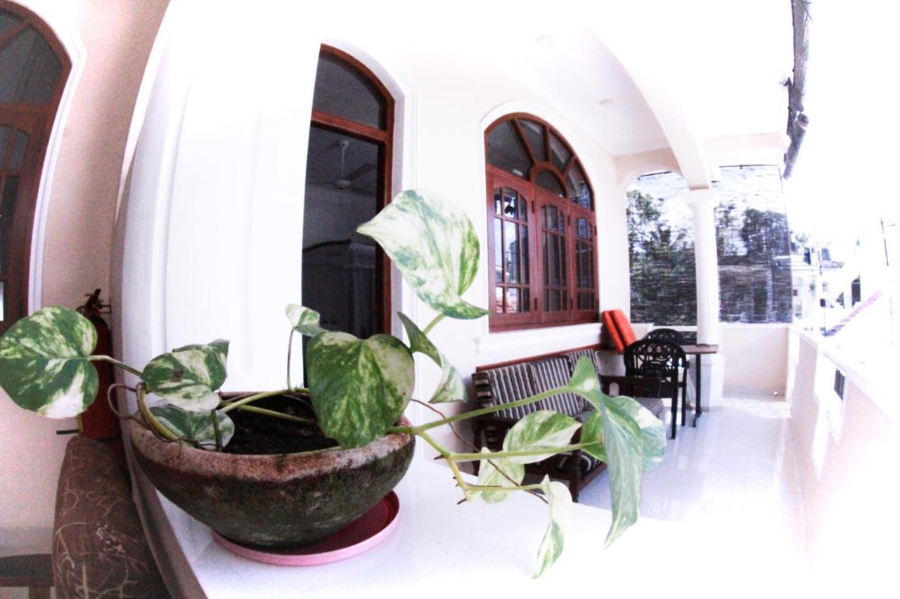 Angel Inn Guest House Negombo Exterior photo