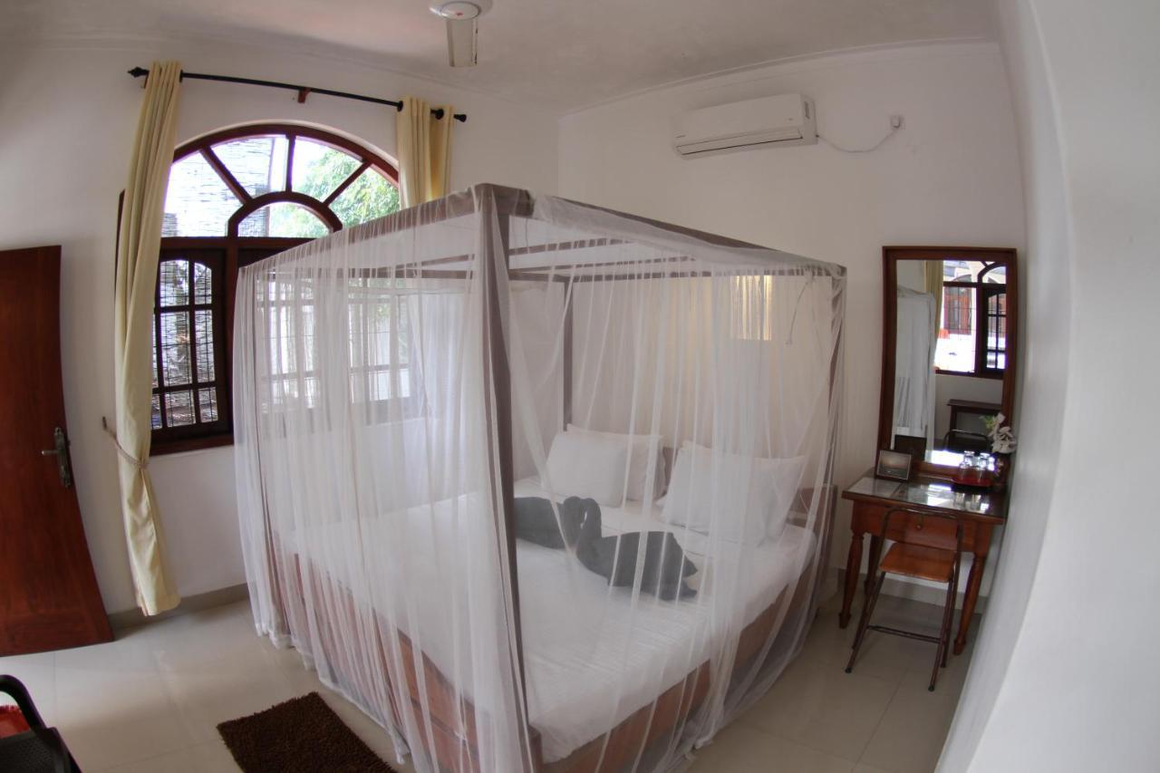 Angel Inn Guest House Negombo Exterior photo